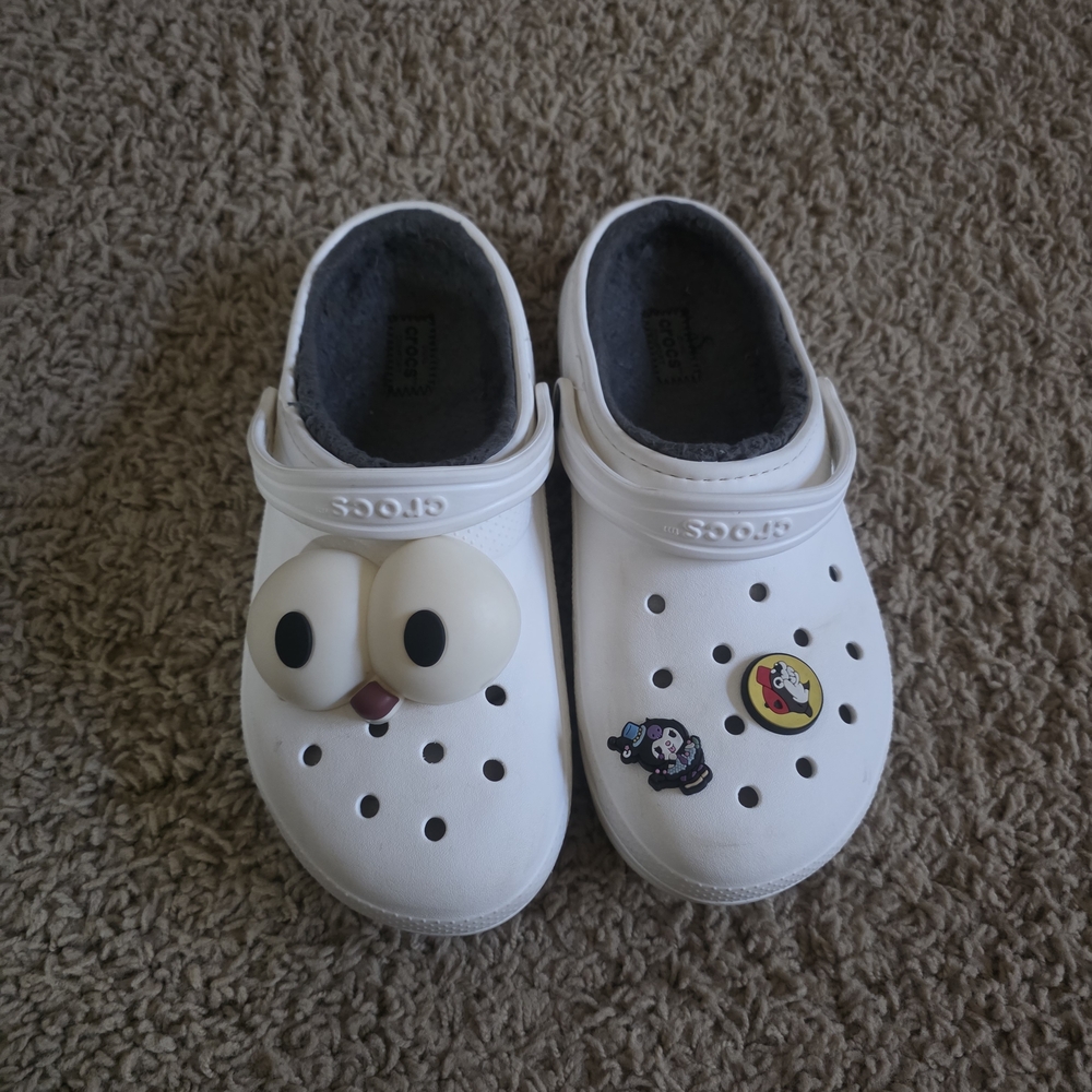 White Clogs with Fun Charms (J6)